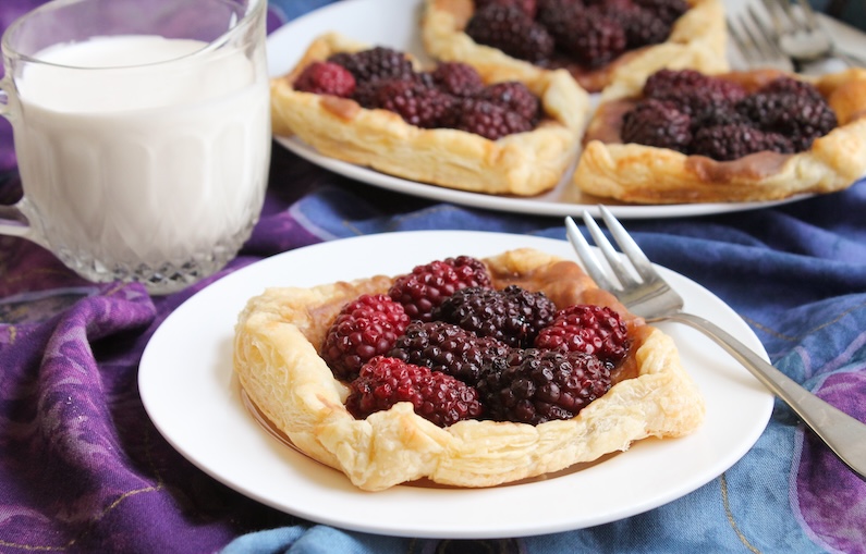 fresh blackberries tart, real blackberry fruit vape flavor, botanical berry essence - Food Lust People Love: Fresh Blackberry Tarts