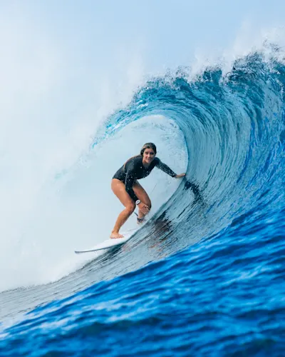 Surfers - Best female surfers in the world: 10 you should know