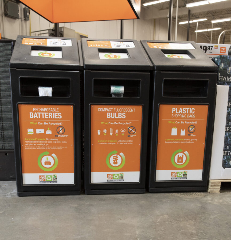 thd recycling bins scaled e163