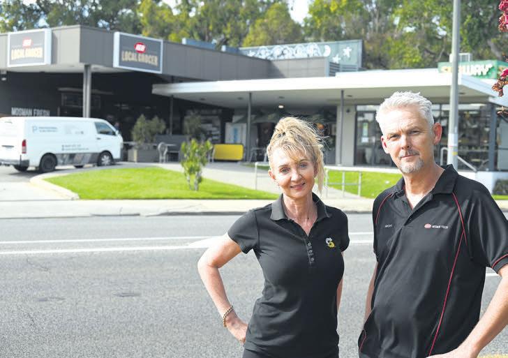 vaper fishing on rocks with UMIN 10000 - UMIN 10000 Slick Plus Review: Long-Lasting Disposable Vape